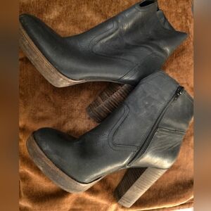Lucky Brand Black Leather Ankle Boots